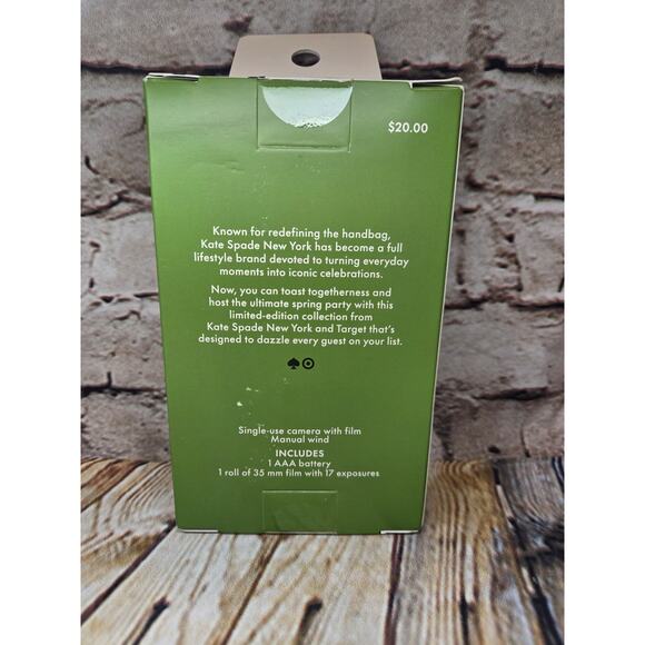 Kate Spade × Target - Black & White Pattern Single Use Camera | 17 Photos - New - Picture 2 of 2